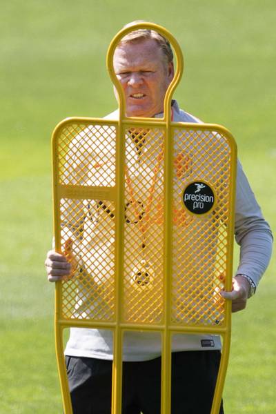 Oranje traint in de hitte voor Slowakije en Italië