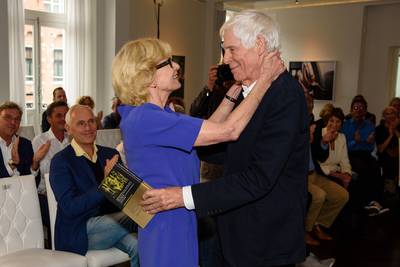 Martine Bijl straalt weer