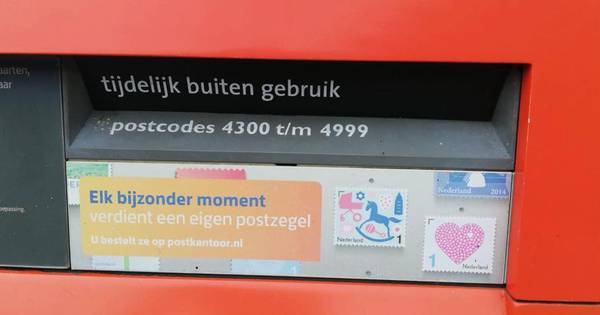 Een tonnetje voor de post in Stampersgat: 'kleine moeite, groot plezier.'