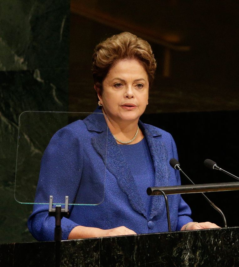 president rousseff begint tweede termijn in brazilie trouw
