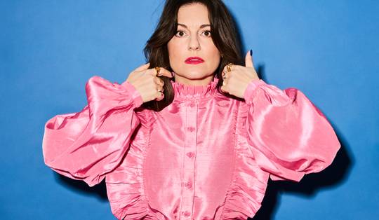 Tv-maker Eva Crutzen: ‘We willen als mens altijd beter af zijn dan de ander. Daarom kijken we zo graag naar destructief gedrag’