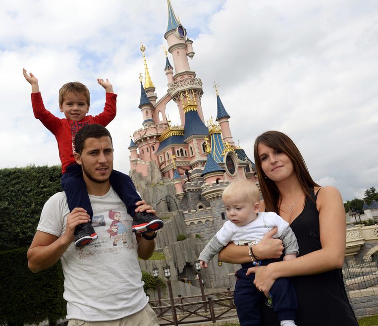 Op naar Schotland: Hazard met zoontjes naar Disney ...