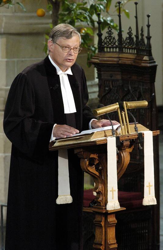 Dominee Van Der Linden Dominee Ter Linden al 30 jaar steunpilaar van de Oranjes | Binnenland