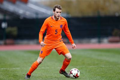 Ouwejan keert met blessure terug bij AZ