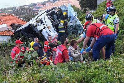 ‘Chauffeur tragedie Madeira probeerde de bus nog af te remmen’