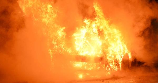 Drie auto's in brand gevlogen in Breda.