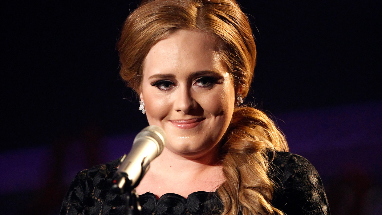 Stemproblemen Houden Adele Opnieuw Thuis De Morgen
