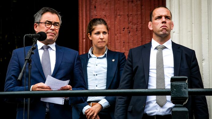 Burgemeester Haarlem Ontvangt Sint Niet Door Zware Beveiliging Amsterdam Ad Nl