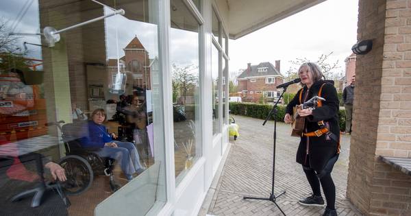 Sterfte onder bewoners verpleeghuizen en instellingen in Brabant bijna drie keer zo hoog - BD.nl