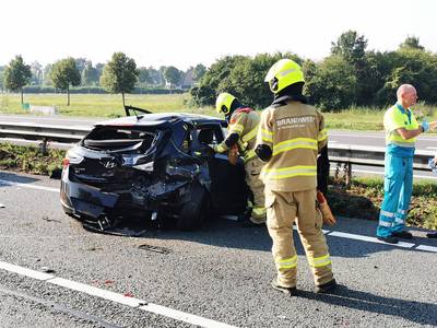 Gewonden bij ernstig ongeval op A12, verkeer loopt helemaal vast