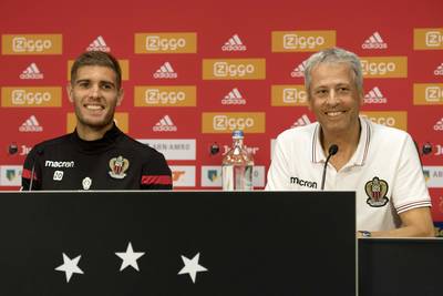 Nice-trainer Favre: Sneijder is een goede speler, daar is geen twijfel over