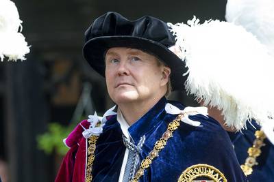 Koning Willem-Alexander geïnstalleerd in Orde van de Kousenband