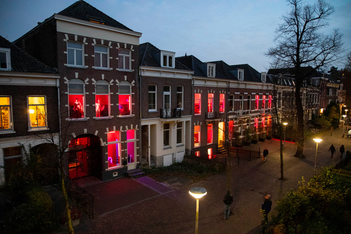 De meeste lampen gaan uit in de rosse buurt in Nijmegen Nijmegen