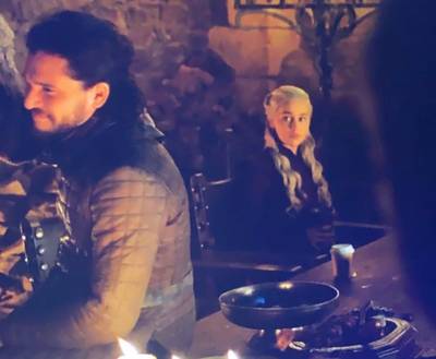 Mysterie koffiebeker Game of Thrones opgelost: ‘Het was Kit, honderd procent zeker’
