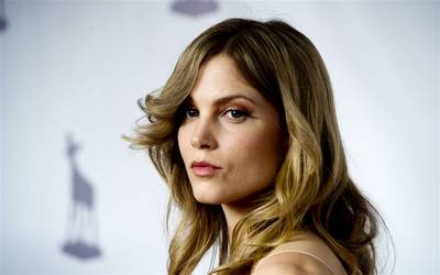 Sylvia Hoeks kruipt in huid van Sylvia Kristel