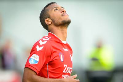 Zivkovic trekt Ajax-deur dicht en verhuist naar Oostende