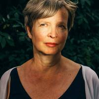 Duitse schrijfster Jenny Erpenbeck: ‘Machthebbers willen altijd hun macht bewaren, ook de democratische’