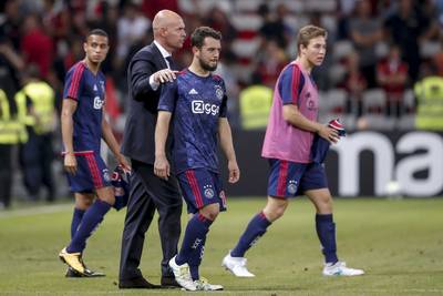 Keizer prijst spelersgroep: Jongens hebben karakter getoond