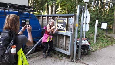 Lopers Nacht van de Vluchteling feestelijk ontvangen