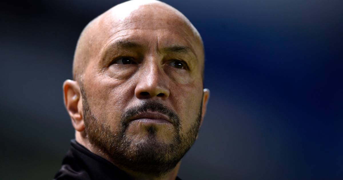 Walter Zenga moet na 87 dagen opstappen bij Wolverhampton ...