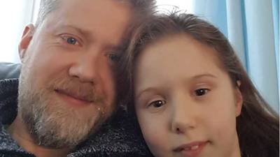Papa Chris wil leven van dochter Naomi (9) ook na reddingsdaad niet laten leiden door epilepsie