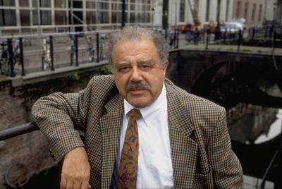 Tekstschrijver en journalist Eli Asser (96) overleden