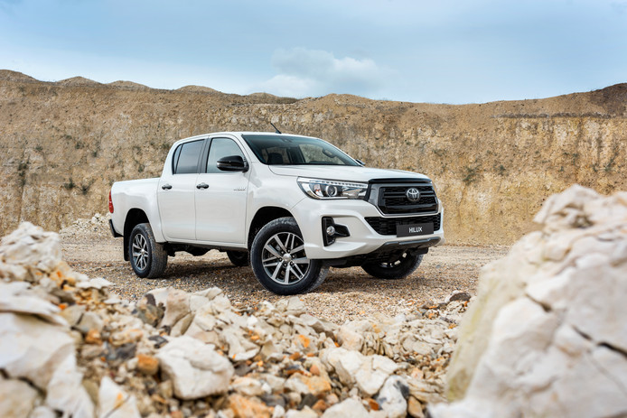 Toyota blijft ook de Hilux pick-up leveren