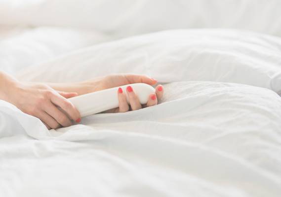 De man van Charlotte (36) wil geen sex meer: “Als ik ‘de was’ doe, breng ik mezelf tot een hoogtepunt”