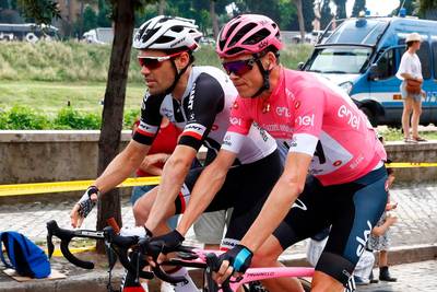 Dumoulin over zaak-Froome: 'Het is een beetje een puinhoop'