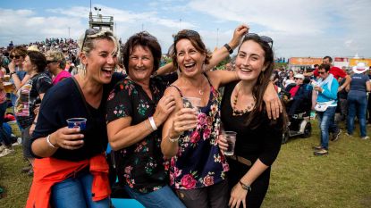 Nostalgie Beach Festival Hln