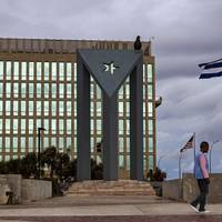 Op vraag van Washington moeten ambassades wereldwijd lokale invloedrijke figuren en academici rekruteren