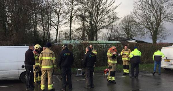 Boom valt op gastank: camping Lathum ontruimd | Westerstorm - De Gelderlander