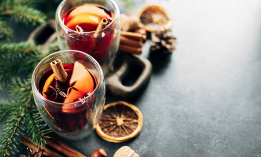 Zo maak je je zelfgemaakte glühwein nog lekkerder