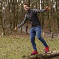 Mark Tuitert laat zien hoe je je coördinatie kunt trainen