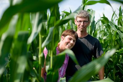Achter elke hoek kan een griezel zitten in het maisdoolhof bij Stavenisse