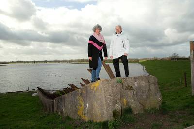 Tankversperring uit WOII in Groessen wordt monument