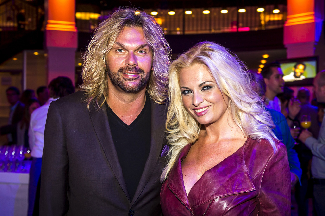 Pornoster Bobbi Eden is zwanger | Foto | destentor.nl