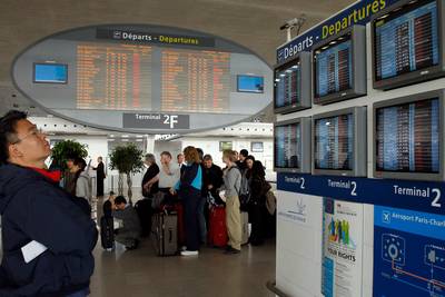 Dakloze vindt door stom toeval 300.000 euro op luchthaven