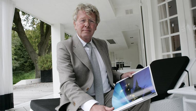 'Valse facturen' van Des Bouvrie | Het Parool