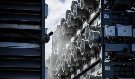Dit is ‘Mammoth’: de machine die de opwarming moet afremmen