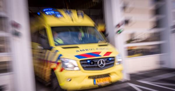 Gewonde bij ongeval aan Spoorlaan in Zwammerdam.