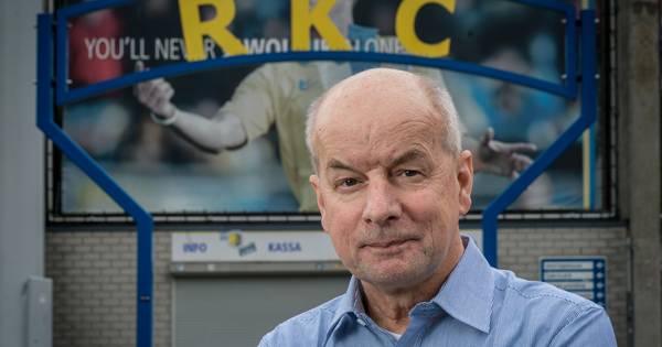 Heftig verhaal @Mersbergen over hoe er in de #RKC kleedkamer werd gestreden om promotie en de clubarts tegelijkertijd voor zijn leven vocht..