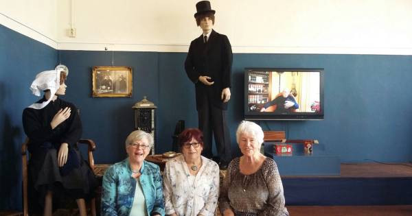 Proppen bij opening museumseizoen Burghse Schoole