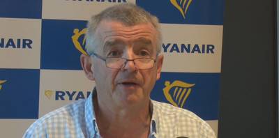 'Wie ontwerpt een vliegveld dat één vlucht per uur aankan?'