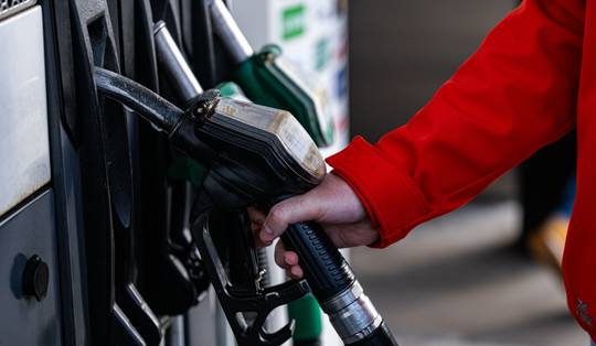 Tanken wordt morgen weer wat duurder: maximumprijzen benzine en diesel opnieuw omhoog