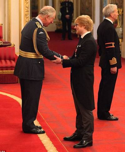 Ed Sheeran krijgt hoge Britse koninklijke onderscheiding