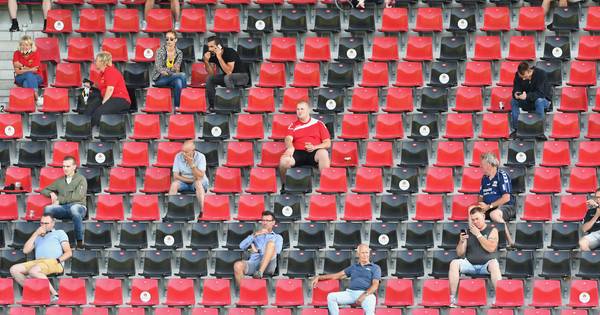 GA Eagles betreurt onnodige lege plekken in stadion tegen Telstar - De Stentor
