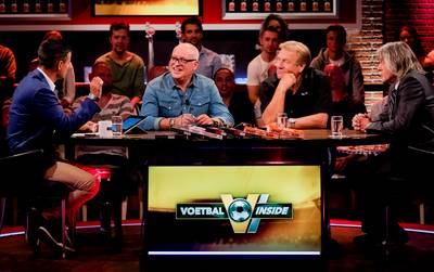 VI Oranje blijft thuis: ook met andere gasten