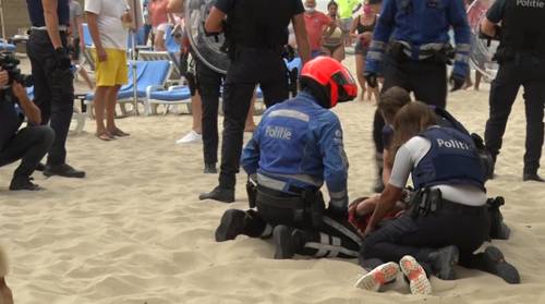 RECONSTRUCTIE. Van een hittedag op het strand tot gigantische vechtpartij: hoe liep het zo uit de hand aan de kust?