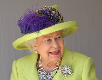 Elizabeth komt in Schotland bij van bruiloft